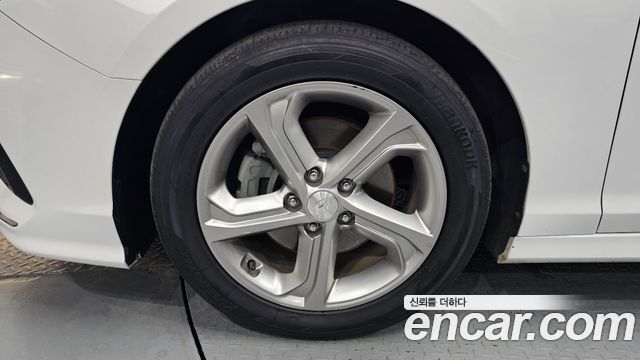 Hyundai Sonata New Rise 1.7 Diesel Smart 2018 — фото 5