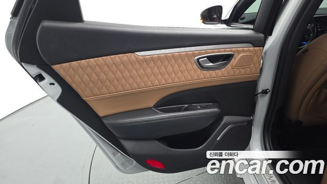Renault Korea SM6 1.8 TCe Premiere 2021 — фото 31