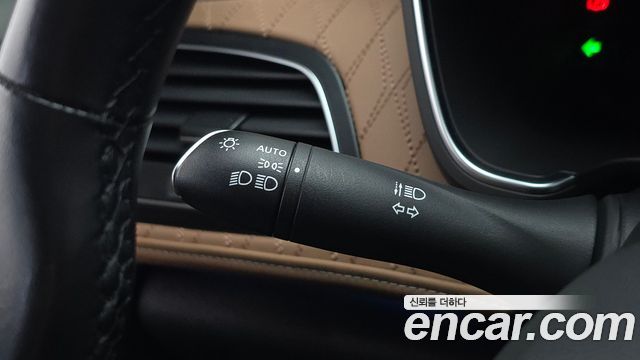 Renault Korea SM6 1.8 TCe Premiere 2021 — фото 35
