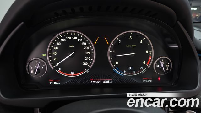 BMW X5 (F15) xDrive M50d 2014 — фото 8