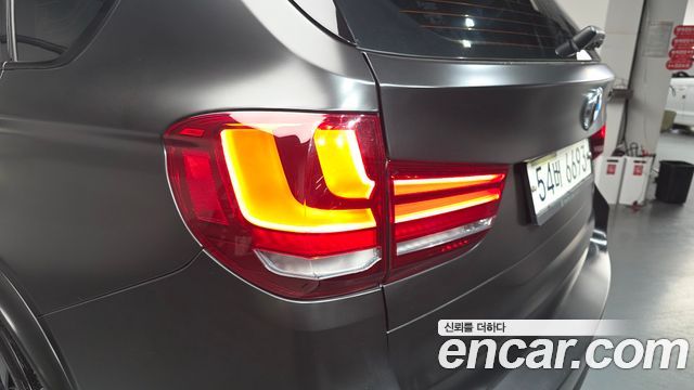 BMW X5 (F15) xDrive M50d 2014 — фото 23