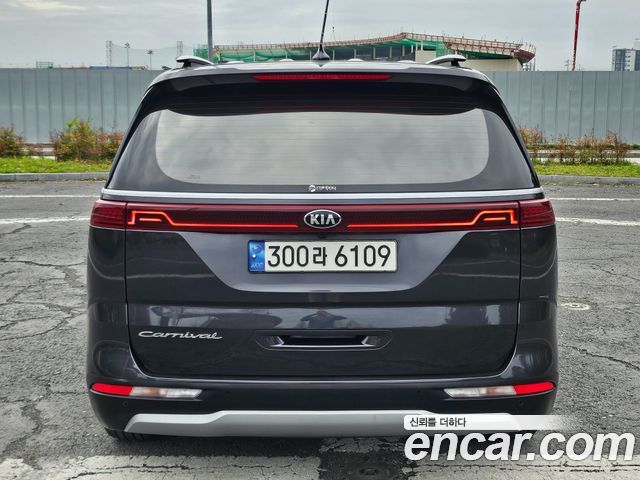 Kia Carnival (IV) Diesel 9-Seater Prestige 2021 — фото 4