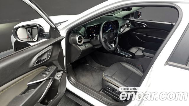 Chevrolet Trax Crossover 1.2 ACTIV Plus 2024 — фото 12