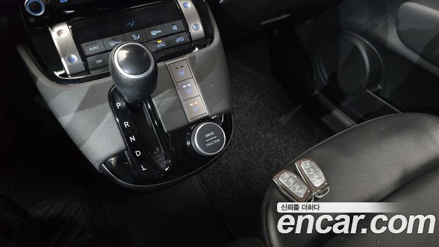 Hyundai Casper Turbo The Essential 2023 — фото 9