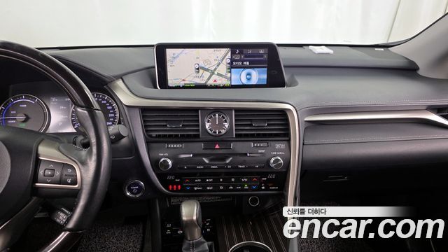 Lexus RX450h (IV) Executive 2017 — фото 13