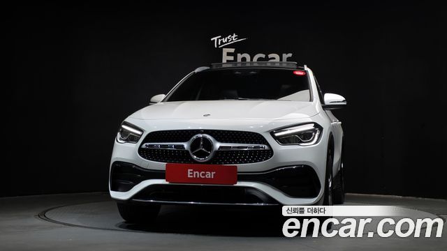 Mercedes-Benz GLA-Class (H247) GLA250 4MATIC 2022 — фото 3