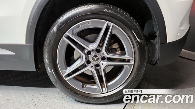 Mercedes-Benz GLA-Class (H247) GLA250 4MATIC 2022 — фото 21