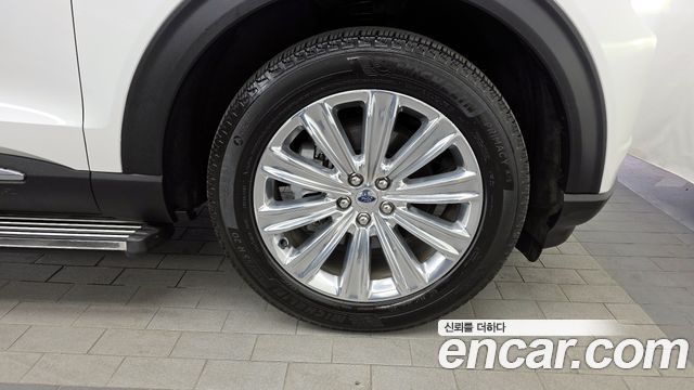 Ford Explorer (VI) 2.3 LimIted 4WD 2020 — фото 21