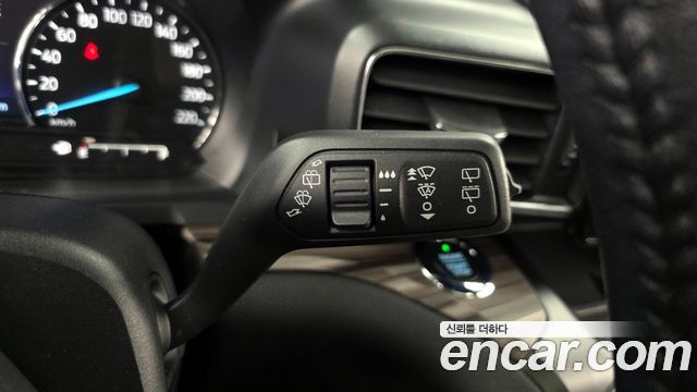 Ford Explorer (VI) 2.3 LimIted 4WD 2020 — фото 28