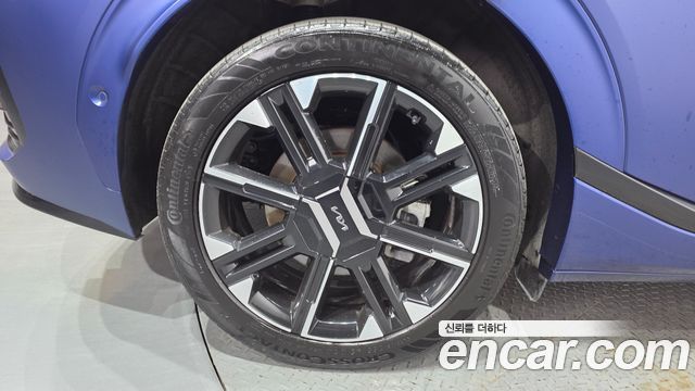 Kia EV6 Long Range 4WD GT Line 2025 — фото 5