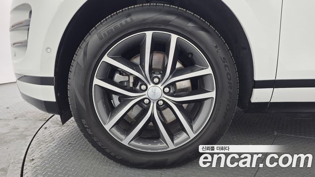 Land Rover Range Rover Evoque (II) P250 Dynamic SE 2025 — фото 9