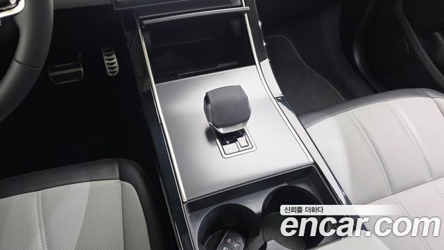Land Rover Range Rover Evoque (II) P250 Dynamic SE 2025 — фото 18