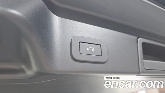 Land Rover Range Rover Evoque (II) P250 Dynamic SE 2025 — фото 20
