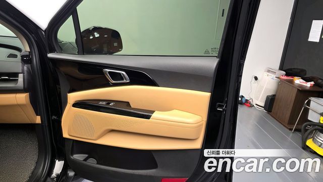 Kia Carnival (IV) Gasoline 7-Seater Noblesse 2021 — фото 25