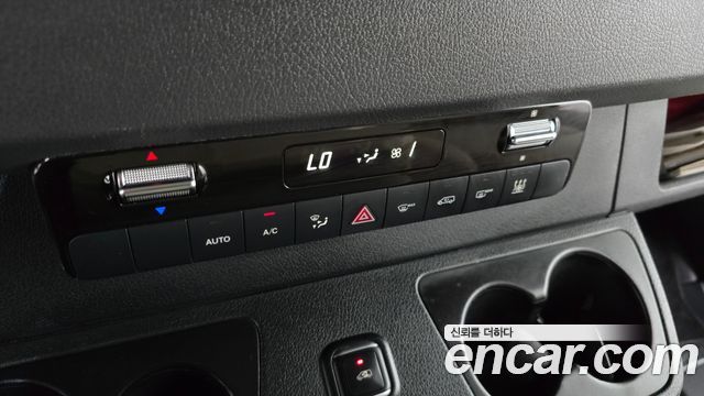 Mercedes-Benz Sprinter 3.0 Diesel W907 2023 — фото 44