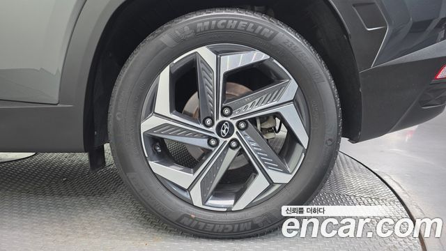 Hyundai Tucson (NX4) Gasoline 1.6 Turbo 2WD Inspiration 2022 — фото 5