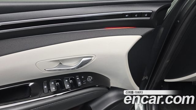 Hyundai Tucson (NX4) Gasoline 1.6 Turbo 2WD Inspiration 2022 — фото 11