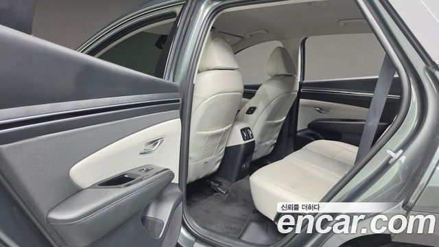 Hyundai Tucson (NX4) Gasoline 1.6 Turbo 2WD Inspiration 2022 — фото 16
