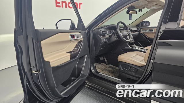 Ford Explorer (VI) 2.3 LimIted 4WD 2020 — фото 10