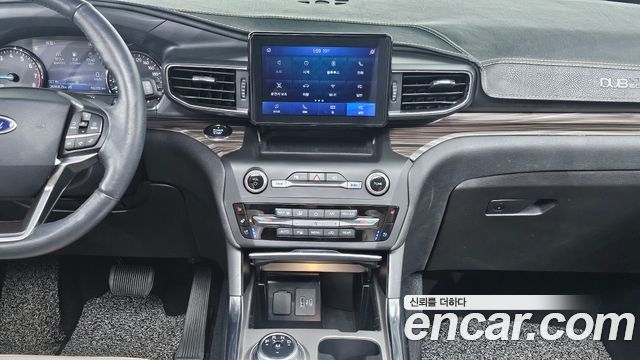 Ford Explorer (VI) 2.3 LimIted 4WD 2020 — фото 14