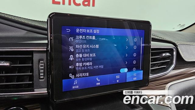 Ford Explorer (VI) 2.3 LimIted 4WD 2020 — фото 16