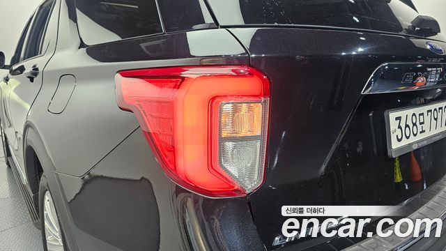 Ford Explorer (VI) 2.3 LimIted 4WD 2020 — фото 23