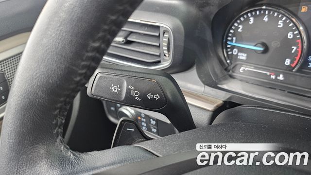 Ford Explorer (VI) 2.3 LimIted 4WD 2020 — фото 29