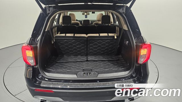 Ford Explorer (VI) 2.3 LimIted 4WD 2020 — фото 32