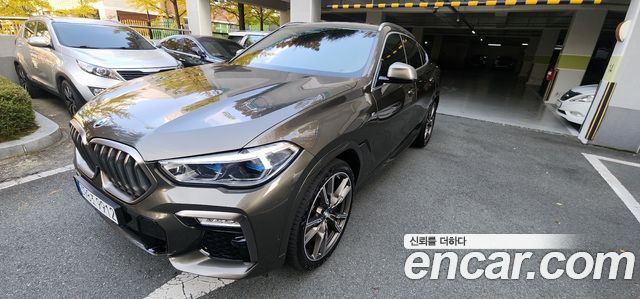 BMW X6 (G06) M50i