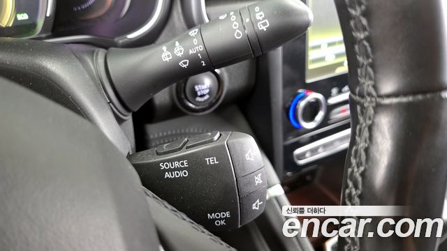 Renault Korea QM6 2.0 LPe Premiere 2WD 2021 — фото 28