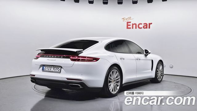 Porsche Panamera (971) 3.0 AWD 2020 — фото 2