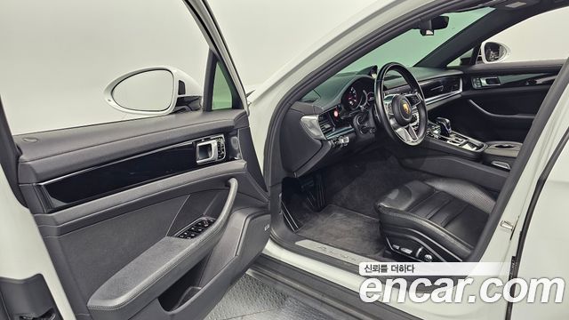 Porsche Panamera (971) 3.0 AWD 2020 — фото 10