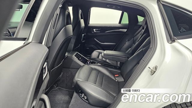 Porsche Panamera (971) 3.0 AWD 2020 — фото 11