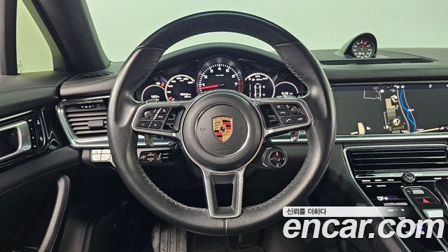 Porsche Panamera (971) 3.0 AWD 2020 — фото 13