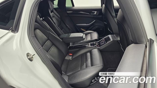 Porsche Panamera (971) 3.0 AWD 2020 — фото 19