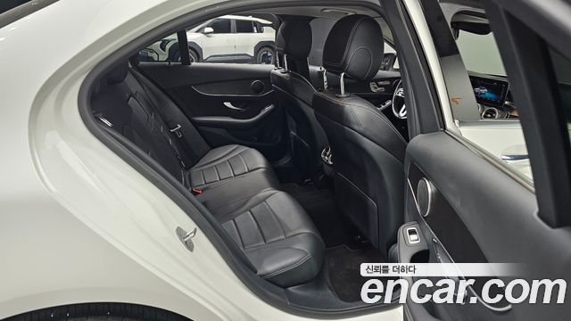 Mercedes-Benz C-Class (W205) C220 d 4MATIC 2021 — фото 11
