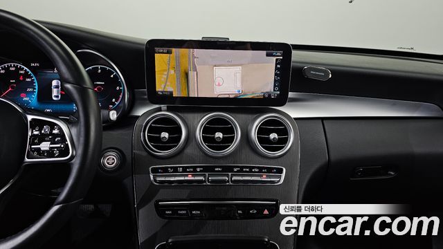 Mercedes-Benz C-Class (W205) C220 d 4MATIC 2021 — фото 13
