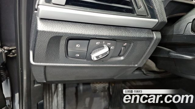 BMW 1 Series (F20) 118d Urban Pack1 5Dr 2014 — фото 16