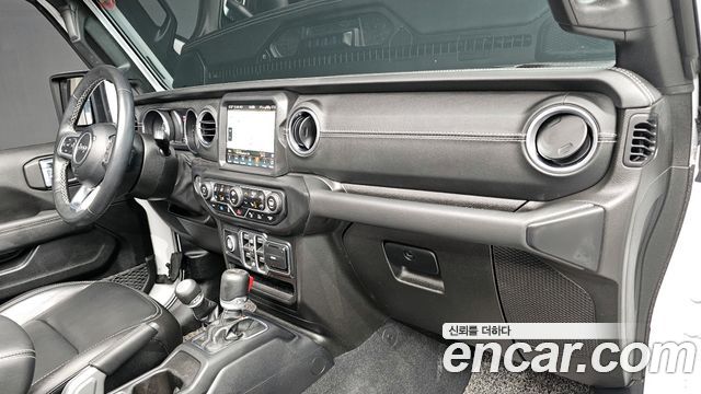 Jeep Wrangler (JL) 2.0 Overland Power Top 4Door 4xe 2021 — фото 27
