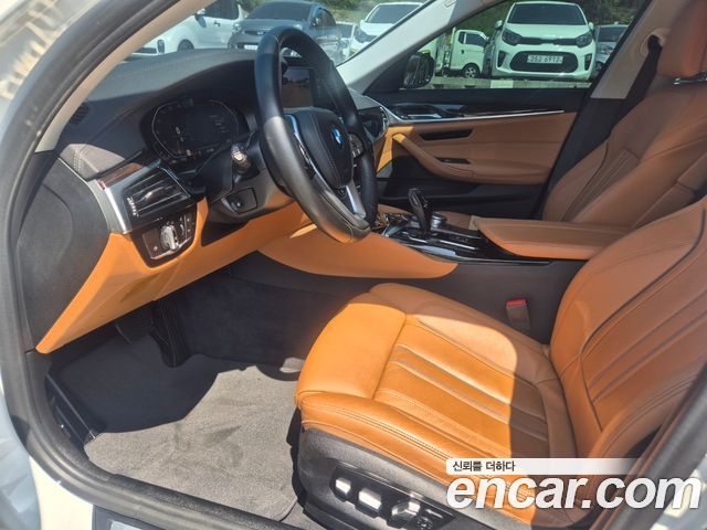 BMW 5 Series (G30) 520i Luxury 2022 — фото 21