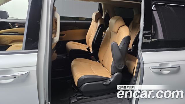 Kia Carnival (IV) Gasoline 9-Seater Noblesse 2023 — фото 11