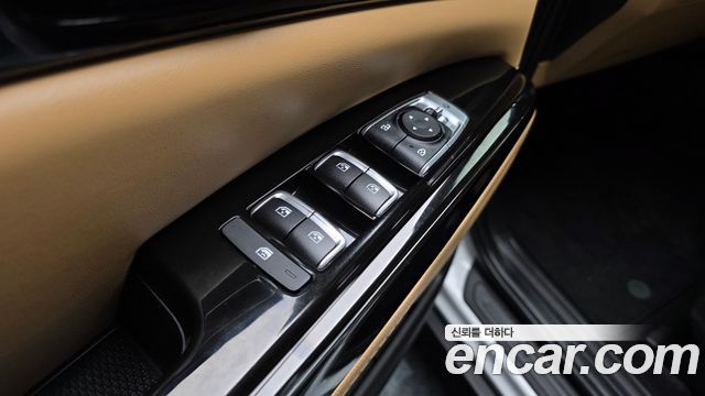 Kia Carnival (IV) Gasoline 9-Seater Noblesse 2023 — фото 14