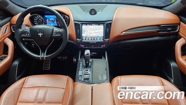 Maserati Levante 3.0 AWD GranSport 2019 — фото 7