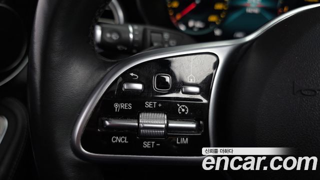 Mercedes-Benz GLC-Class (X253) GLC300 4MATIC 2020 — фото 20