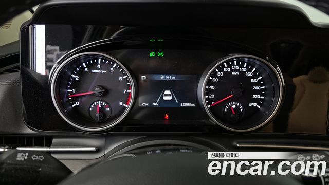 Kia Carnival (IV) Gasoline 9-Seater Prestige 2023 — фото 8