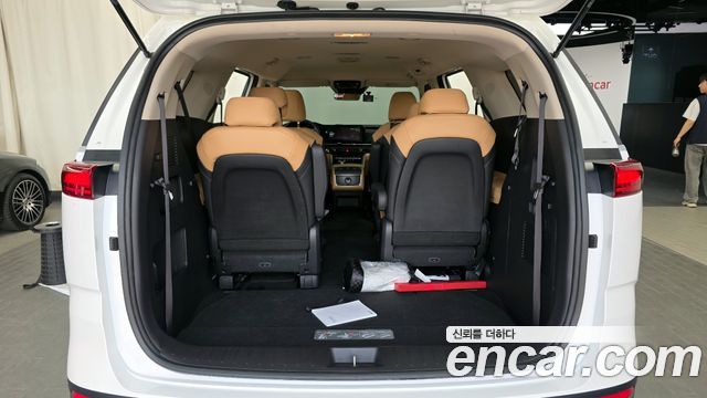 Kia Carnival (IV) Gasoline 9-Seater Prestige 2023 — фото 20