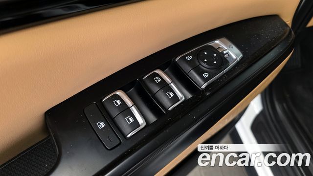 Kia Carnival (IV) Gasoline 9-Seater Prestige 2023 — фото 32