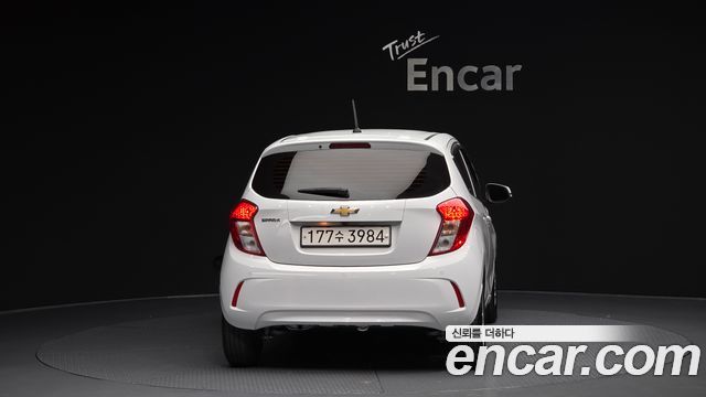 Chevrolet Spark LT 2019 — фото 4