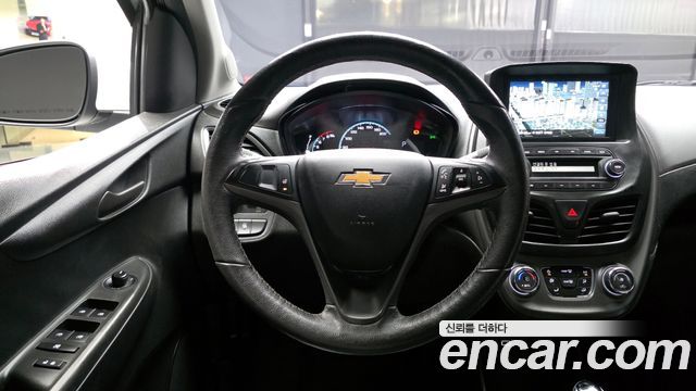 Chevrolet Spark LT 2019 — фото 13