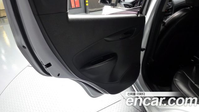 Chevrolet Spark LT 2019 — фото 25